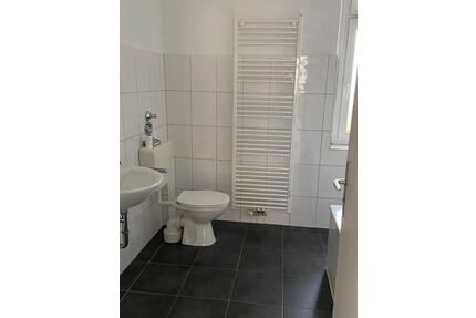 Zeit für einen frühlingsfrischen Start ins neue Zuhause! - Bamberg Bamberg-Ost