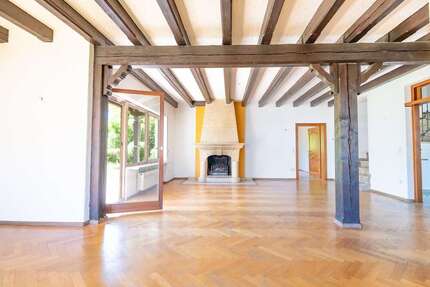 Haus zum Kaufen in Homburg 615.000,00 € 280 m²