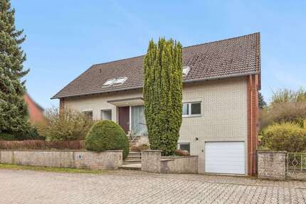 Haus zum Kaufen in Nienstädt 349.000,00 € 259.23 m²