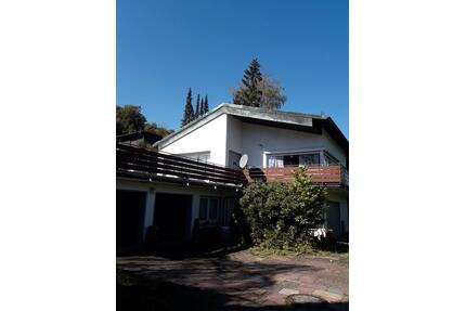 1 - 2 Familienhaus Taunus - 650.000,00&nbsp;EUR Kaufpreis, ca.&nbsp; 321,00&nbsp;m&sup2; in Schmitten im Taunus (PLZ: 61389)