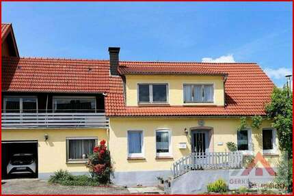 Haus zum Kaufen in Marsberg Obermarsberg 99.000,00 € 167 m² - Marsberg / Obermarsberg