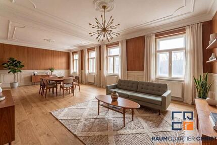 ALTBAUWOHNUNG MIT CHARAKTER - 1.200,00&nbsp;EUR Kaltmiete, ca.&nbsp; 110,00&nbsp;m&sup2; in Marktredwitz (PLZ: 95615)