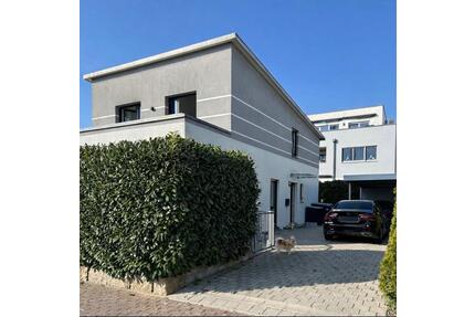 Einfamilienhaus - 685.000,00&nbsp;EUR Kaufpreis, ca.&nbsp; 167,00&nbsp;m&sup2; in Bönnigheim (PLZ: 74357)