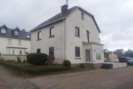 Wohnhaus zu vermieten - 1.200,00&nbsp;EUR Kaltmiete, ca.&nbsp; 150,00&nbsp;m&sup2; in Mayen (PLZ: 56727)