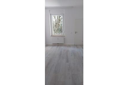 Hell + modern 2-Zimmer-Wohnung in ruhiger Lage von Do.-Hombruch - Dortmund