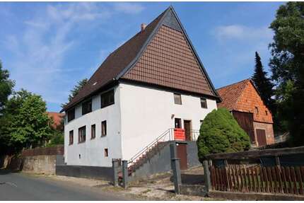 Haus zum Kaufen in Einbeck 93.000,00 € 180 m²