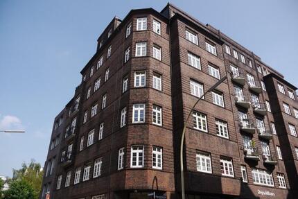 4,5-Zimmer-Altbauwohnung in City Nähe: Ideal als Wohnbüro, Praxis oder Atelier Wohngemeinschaft möglich - Hamburg Uhlenhorst