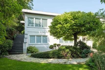 Haus zum Kaufen in Ingelheim 925.000,00 € 228 m²