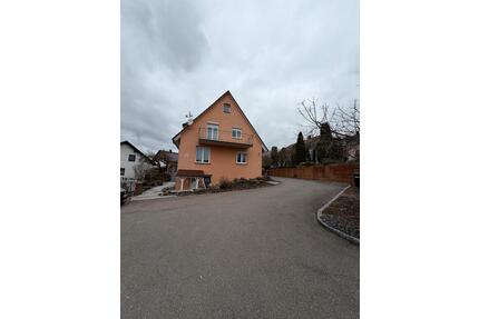 Haus zu verkaufen - Ruhiges Familienhaus in Aach bei Freudenstadt - Dornstetten