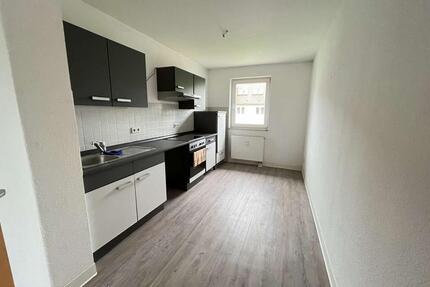 Viel Platz zum Wohlfühlen – Wohnung mit Balkon und EBK - Halberstadt