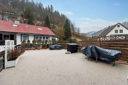 Haus zum Kaufen in Baiersbronn 379.000,00 € 295.77 m²