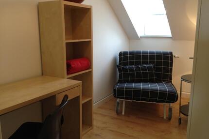 Schöne WG-geeignete 4,5-Zimmer-Wohnung in der Innenstadt - Hof Altstadt