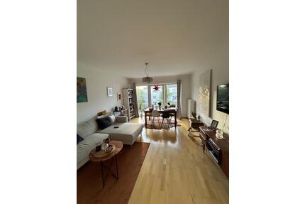 Wunderschöne 3-Zimmer-Wohnung direkt am Maschsee mit Balkon ☀️ - Hannover Mitte