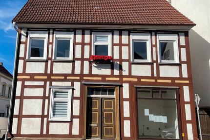 Wohn-Geschäftshaus saniertrenoviert, Lager, Garage, viel Platz - Bad Arolsen