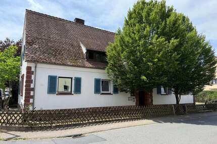 Haus zum Kaufen in Elsenfeld 498.000,00 € 300 m²