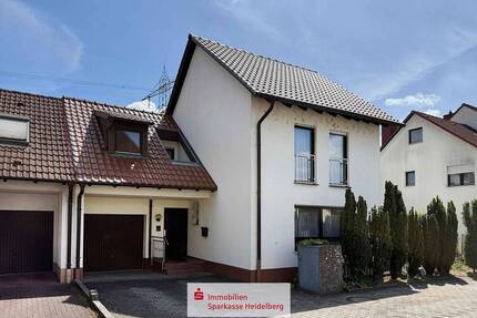 Willkommen in Ihrem neuen Zuhause im begehrten Blumenviertel von Brühl!
