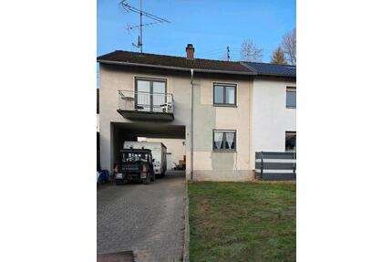Haus zu vermieten in Kaiserslautern Mölschbach