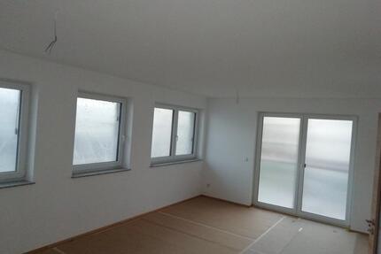 3,5 Zimmer helle neuwertige Wohnung im 1.OG (Zweifamilienhaus) - Ochsenhausen