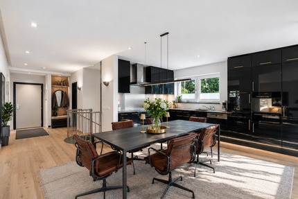 Wohnung zum Kaufen in München 1.956.000,00 € 150.58 m²