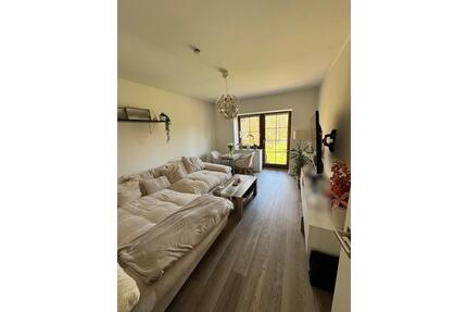 2,5 Zimmer Maisonette Wohnung inkl. Terrasse mit Grünstreifen - Borna