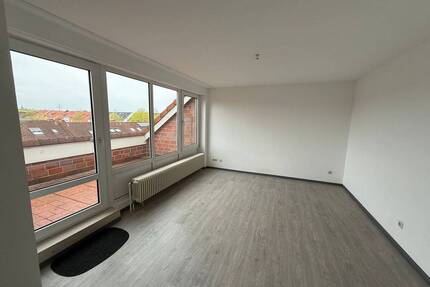 3 Zimmer Dachgeschosswohnung in Paderborn Auf der Lieth