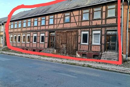 Ein Haus mit drei Wohneinheit in Apenburg-Winterfeld - Grevesmühlen