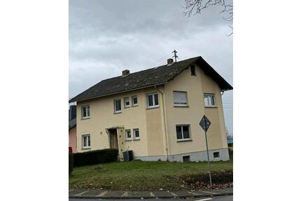 Helle 4 Zimmer Wohnung im 1. Og - Hundsangen