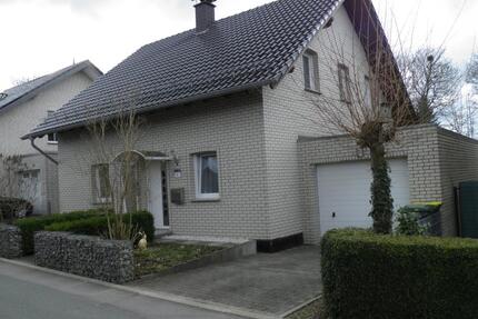 Freistehendes Einfamilienhaus in ruhigem Wohngebiet - Schalksmühle