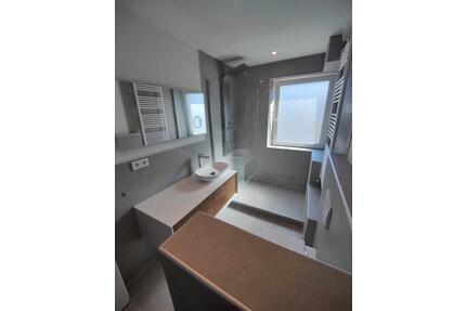 Moderne helle 2 Zi-Whg. - 990,00&nbsp;EUR Kaltmiete, ca.&nbsp; 70,00&nbsp;m&sup2; in Nürnberg (PLZ: 90429) Eberhardshof