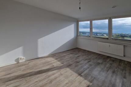 Zeit für die eigenen 4 Wände! - 265,00&nbsp;EUR Kaltmiete, ca.&nbsp; 23,86&nbsp;m&sup2; in Neubrandenburg (PLZ: 17033)