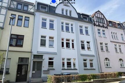 Erstbezug nach Sanierung – Altbauflair mit Balkon trifft Moderne - Nordhausen
