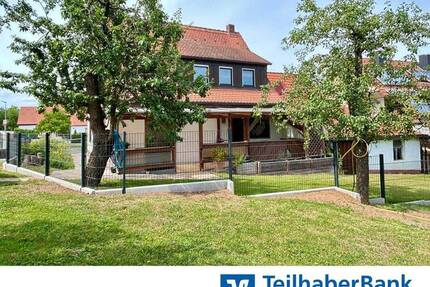 Renovierungsbedürftiges Häuschen mit Garten und Scheune - Marloffstein Adlitz