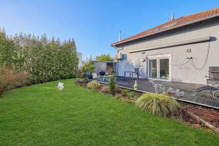 Haus zum Kaufen in Zweibrücken 365.000,00 € 182 m²