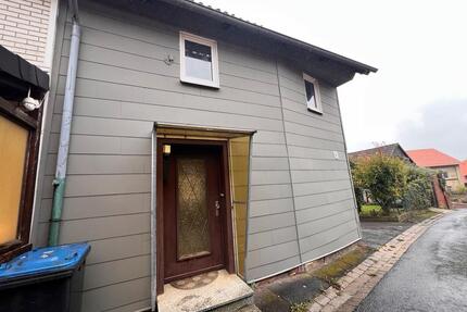 Charmantes Einfamilienhaus - frisch renoviert - in schöner Lage in Steinlah - Haverlah