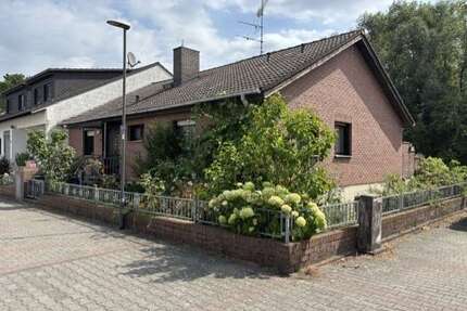 Haus zum Kaufen in Offenbach Bieber 349.500,00 € 155 m² - Offenbach / Bieber
