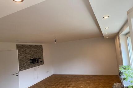 3-Zimmer-Souterrain-Wohnung, Erstbezug nach Sanierung - Hungen