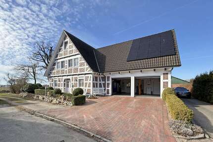 Haus zum Kaufen in Winsen 1.250.000,00 € 248 m²