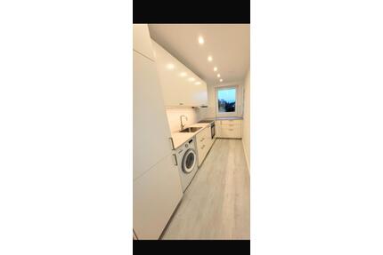 3 Zimmer saniert mit Tiefgarage und Balkon - Hannover Ricklingen