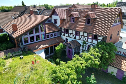 Ein Kasseler Wohnunikat mit Herz, Seele, Charakter und künstlerischer Handschrift – ein Gesamtkunstw