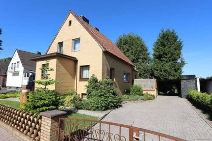 Familienfreundliches EFH auf großem Grundstück im beliebten Gifhorner Ortsteil Wilsche - Gifhorn / Wilsche