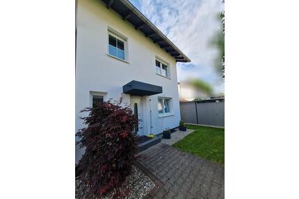 Reiheneckhaus - 375.000,00&nbsp;EUR Kaufpreis, ca.&nbsp; 127,00&nbsp;m&sup2; in Simbach am Inn (PLZ: 84359)