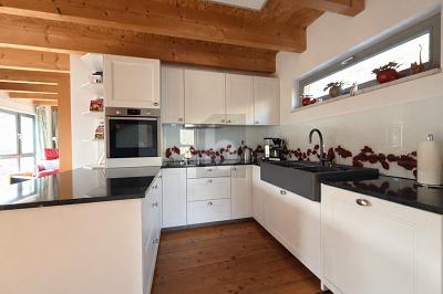 EXKLUSIVES WOHNJUWEL IN WÜSTENROT