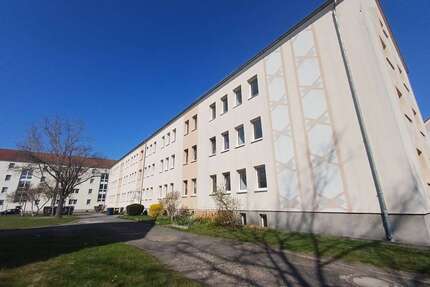 Wohnung zum Mieten in Merseburg 382,00 € 58.75 m²