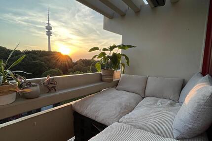 Exklusive 2-Zimmer-Penthouse Wohnung Alpen und Olympiaturmblick - München Am Riesenfeld