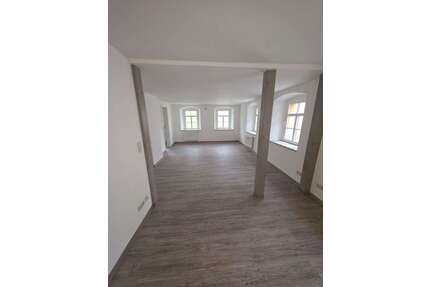 Wohnung zum Mieten in ReichenbachOberlausitz 359,00 € 57.81 m² - Reichenbach/Oberlausitz