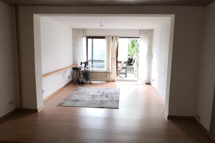 Reihenmittelhaus mit Anbau und Vollkeller inkl. Kfz-Stellplatz - Kiel Elmschenhagen