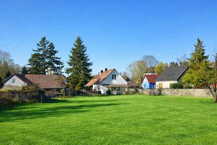 Grundstück zu verkaufen in Benz 100.000,00 € 583 m²