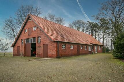 Resthof in ländlicher Lage - 1.000,00&nbsp;EUR Kaltmiete, ca.&nbsp; 120,00&nbsp;m&sup2; in Emlichheim (PLZ: 49824)