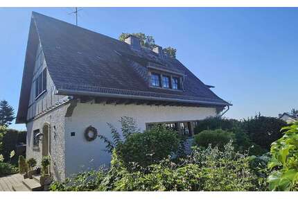 Haus zum Mieten in Schlangenbad 2.400,00 € 188 m²