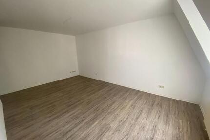 Mit neuer EBK: 2-Raum-Wohnung in zentraler Lage zu vermieten - Weißwasser (Oberlausitz)